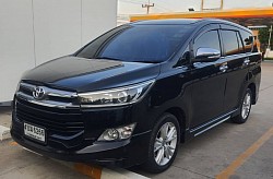 เช่ารถ SUV Innova พร้อมคนขับ